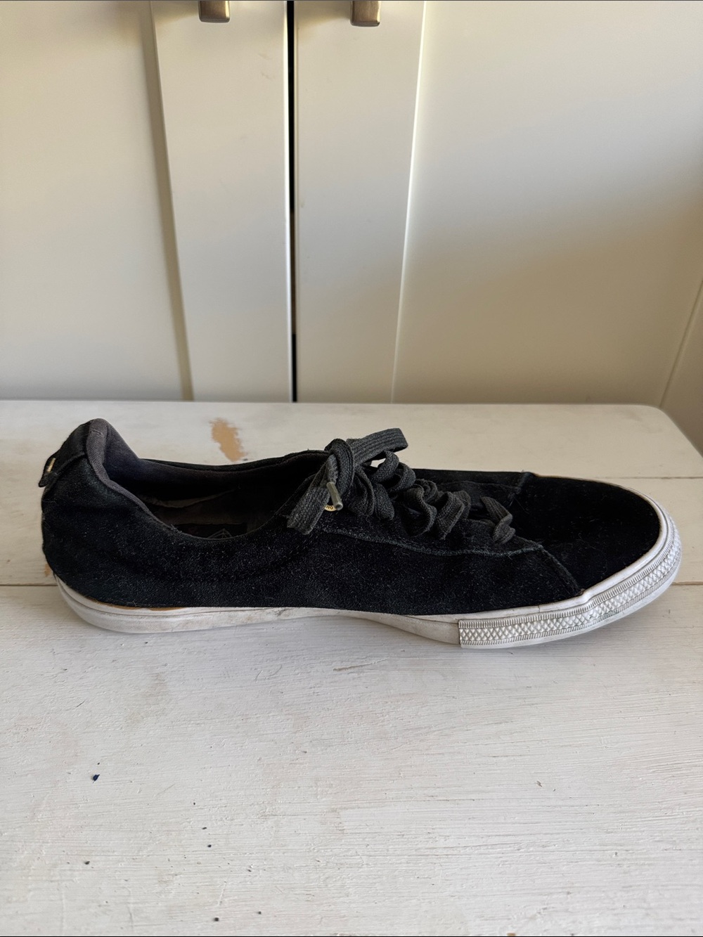 Diamond Black Suede Men's Low-Top Sneaker- only left side sneaker